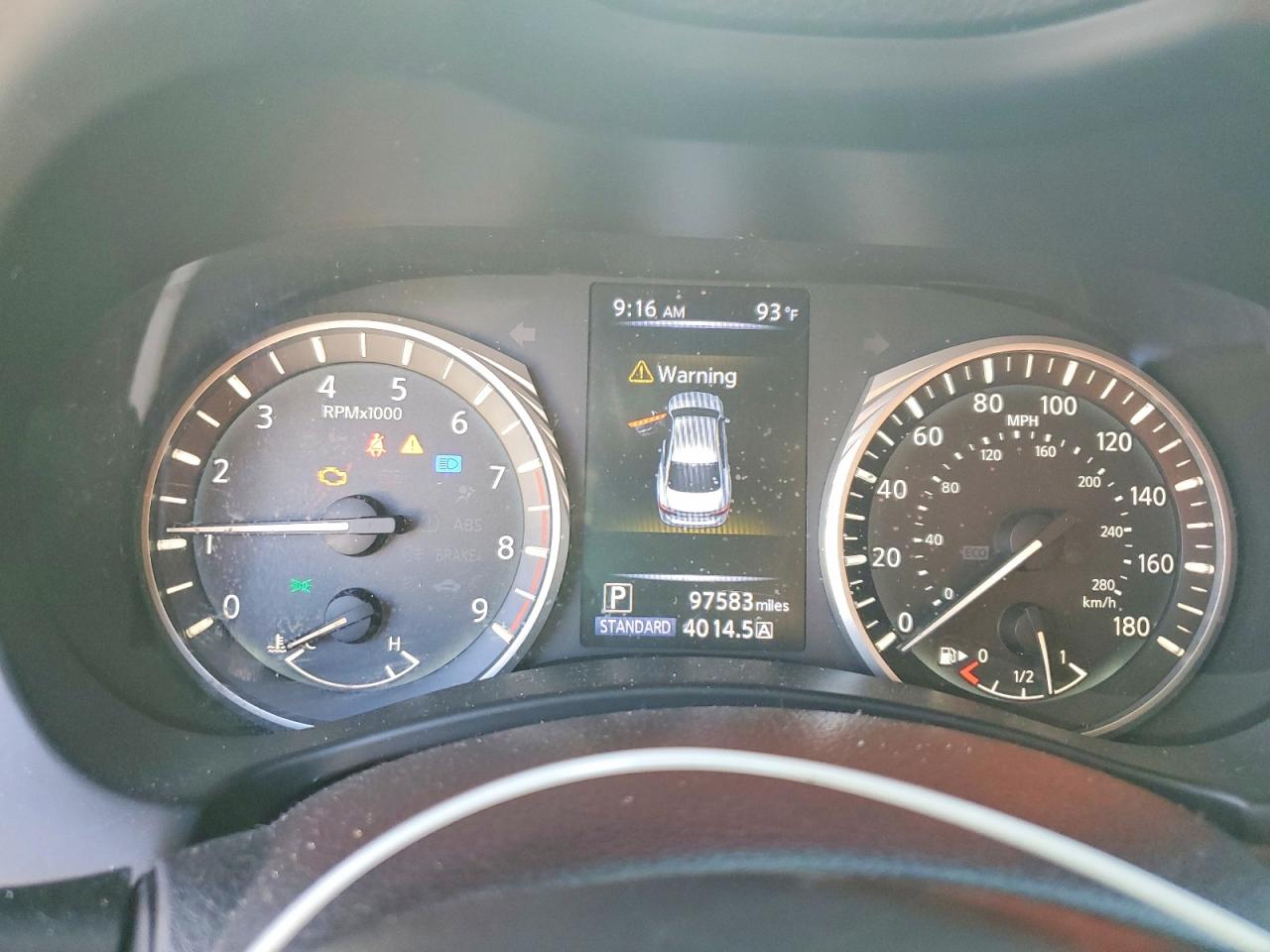 2014 Infiniti Q50 Base White vin: JN1BV7AP2EM671929