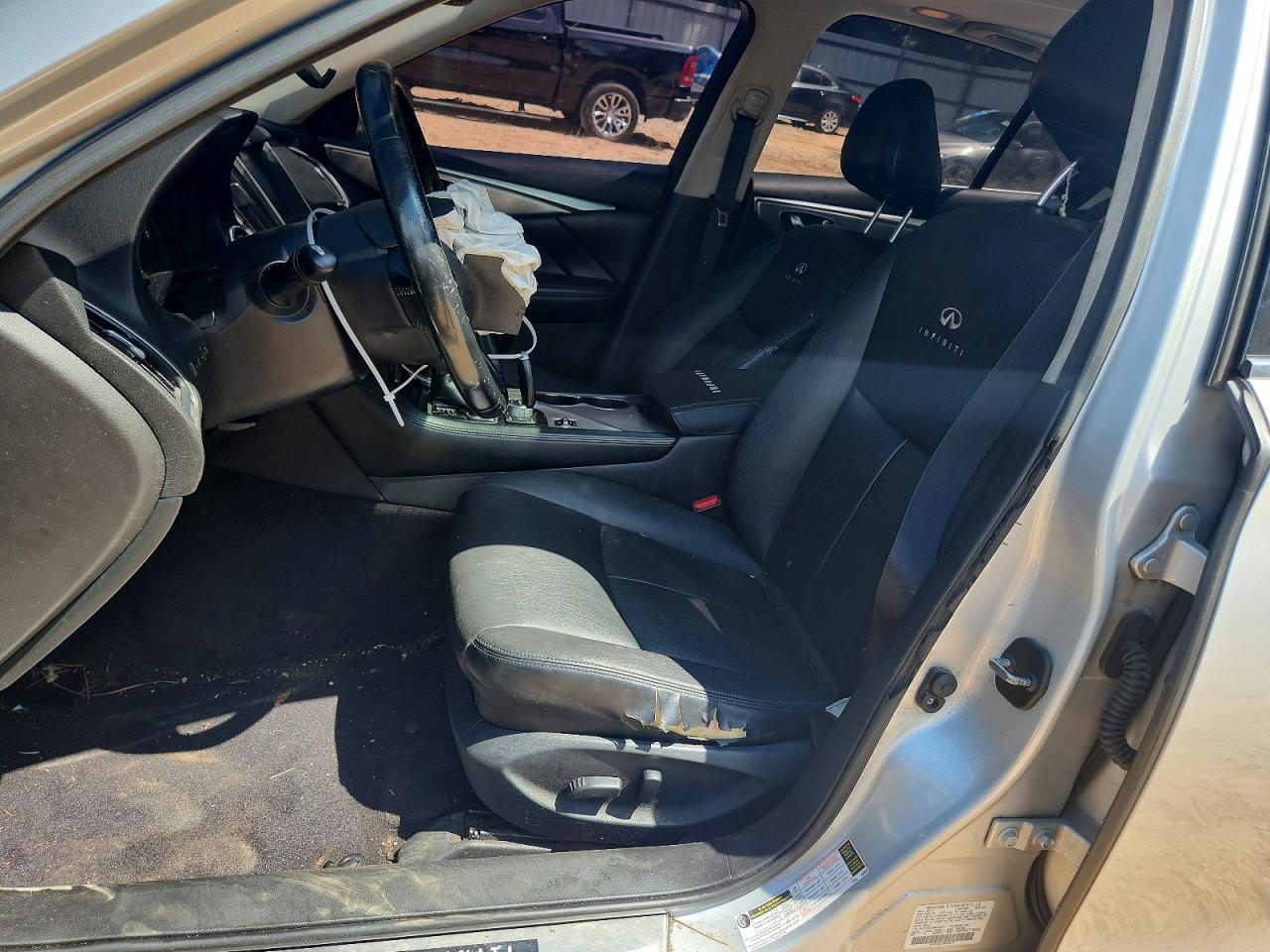 2014 Infiniti Q50 Premium Silver vin: JN1BV7AP2EM672675