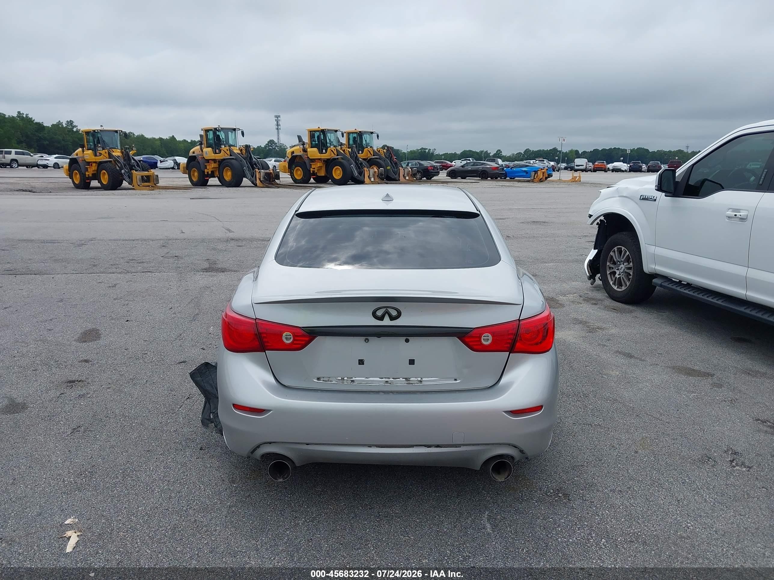 2014 Infiniti Q50 Premium Серебряный vin: JN1BV7AP2EM675253