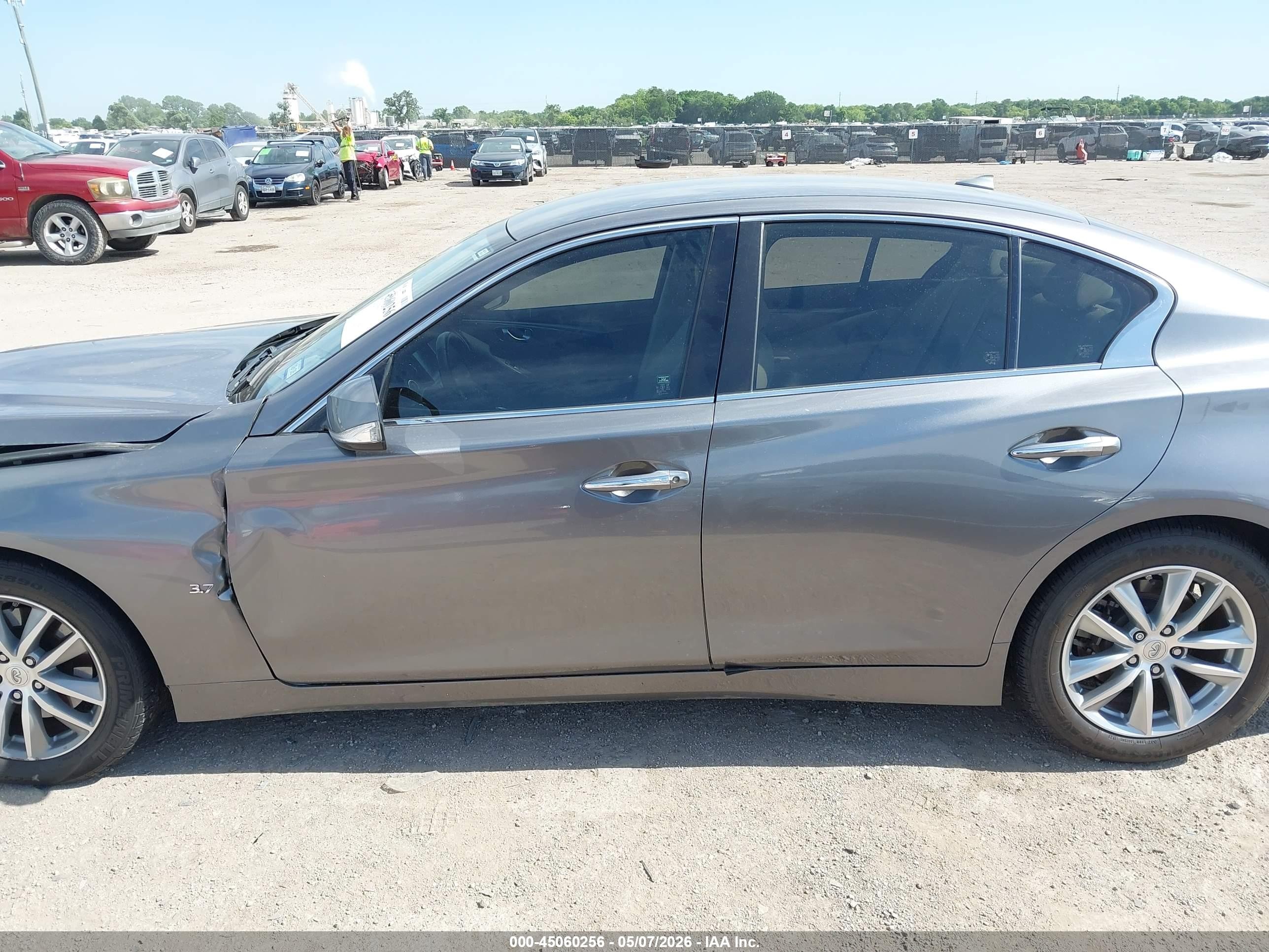 2014 Infiniti Q50 Gray vin: JN1BV7AP2EM683045