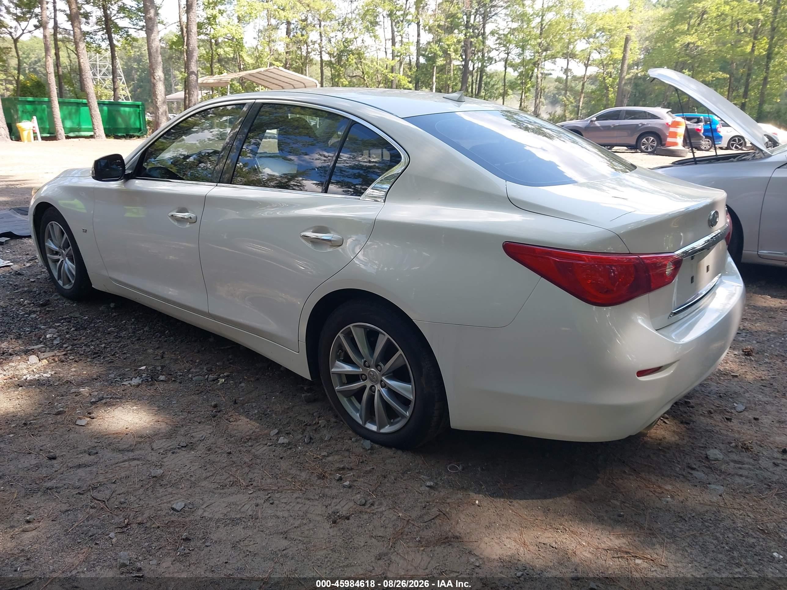 2014 Infiniti Q50 Premium/sport Белый vin: JN1BV7AP2EM683868