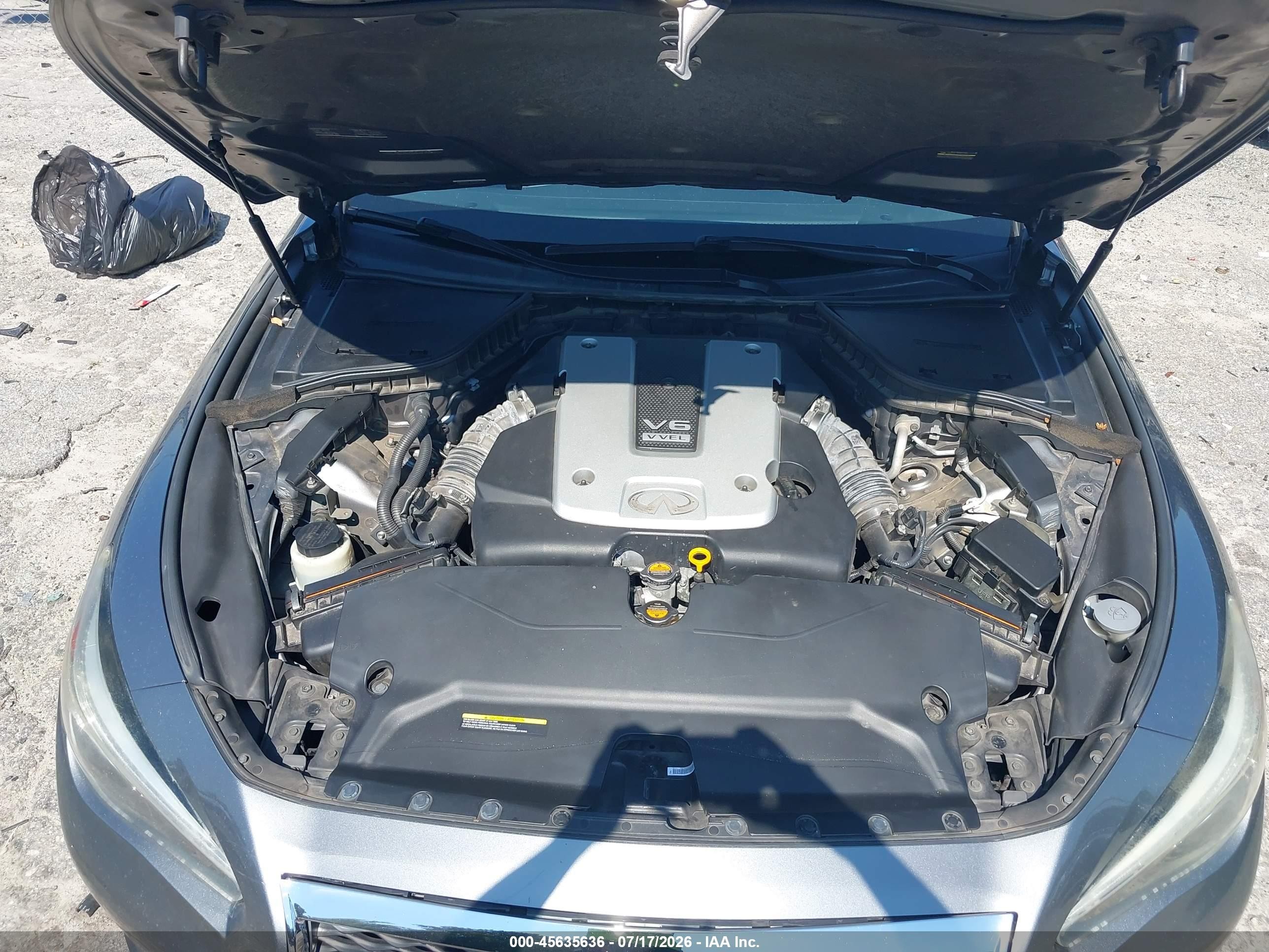 2014 Infiniti Q50 Premium Gray vin: JN1BV7AP2EM689654