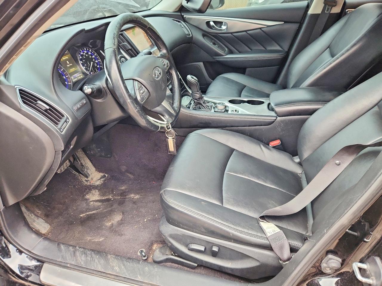 2015 Infiniti Q50 Premium Черный vin: JN1BV7AP2FM330323
