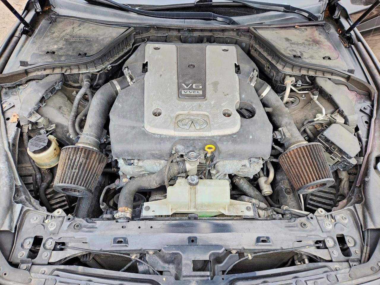 2015 Infiniti Q50 Premium Черный vin: JN1BV7AP2FM330323