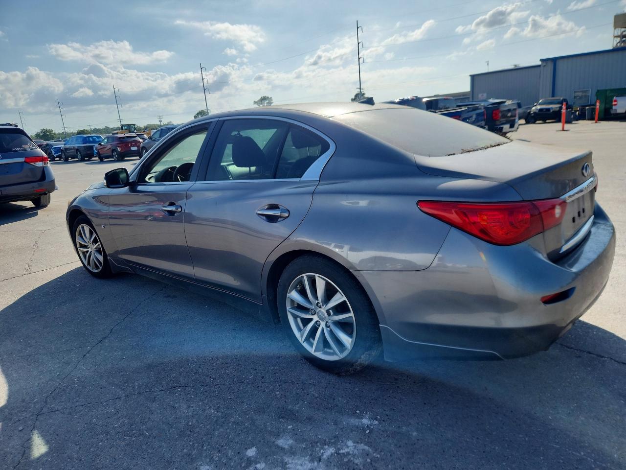 2015 Infiniti Q50 Premium Gray vin: JN1BV7AP2FM332525