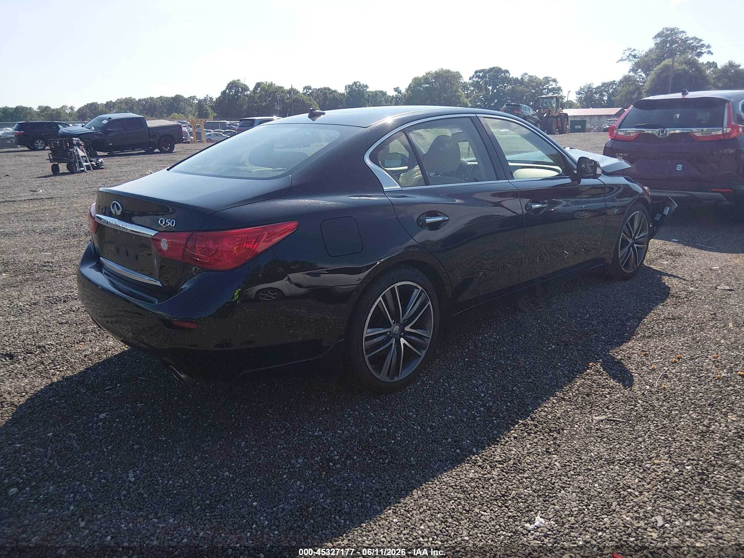 2015 Infiniti Q50 Premium Black vin: JN1BV7AP2FM335974