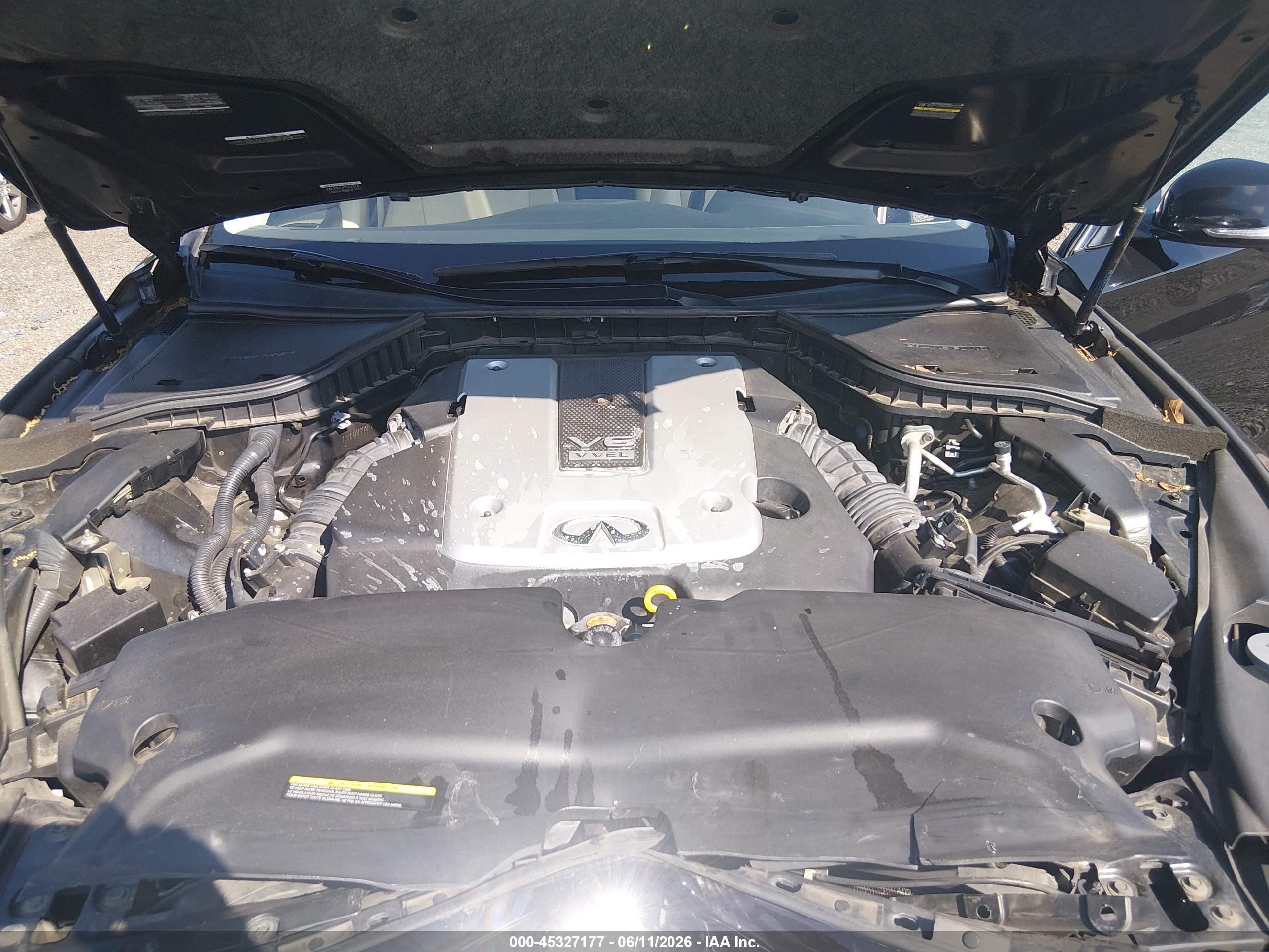 2015 Infiniti Q50 Premium Black vin: JN1BV7AP2FM335974