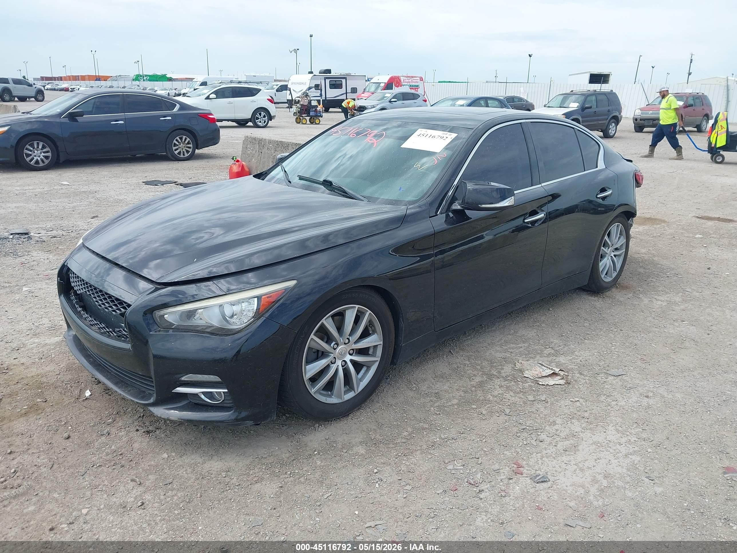 2015 Infiniti Q50 Premium Black vin: JN1BV7AP2FM337434