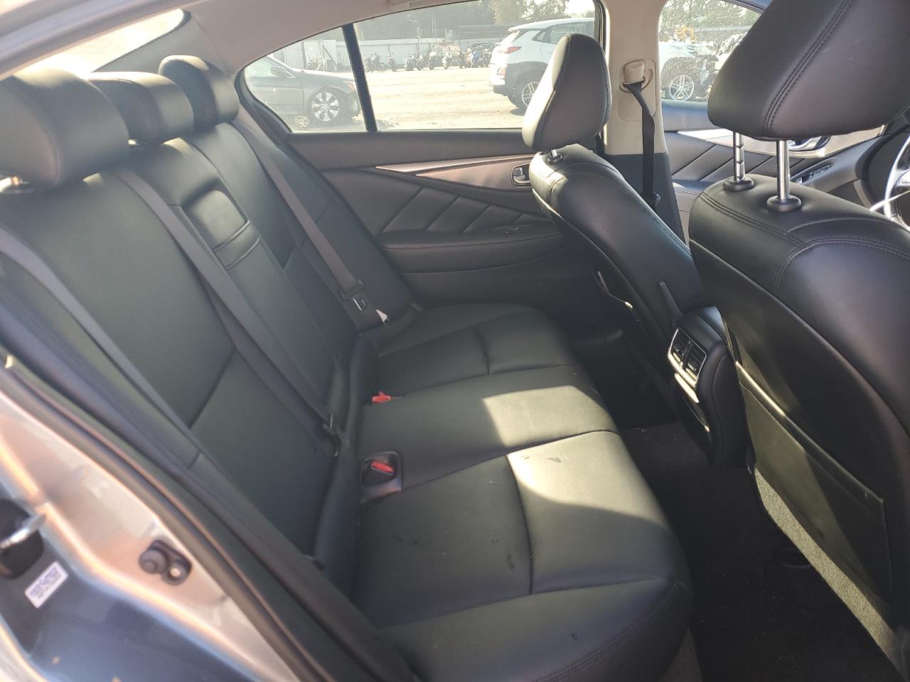 2015 Infiniti Q50 Base Gray vin: JN1BV7AP2FM341001