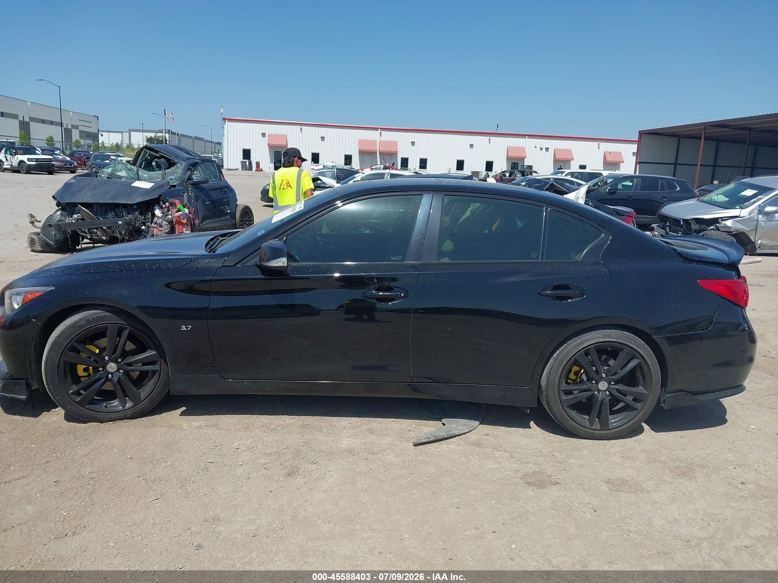 2015 Infiniti Q50 Premium Black vin: JN1BV7AP2FM342813