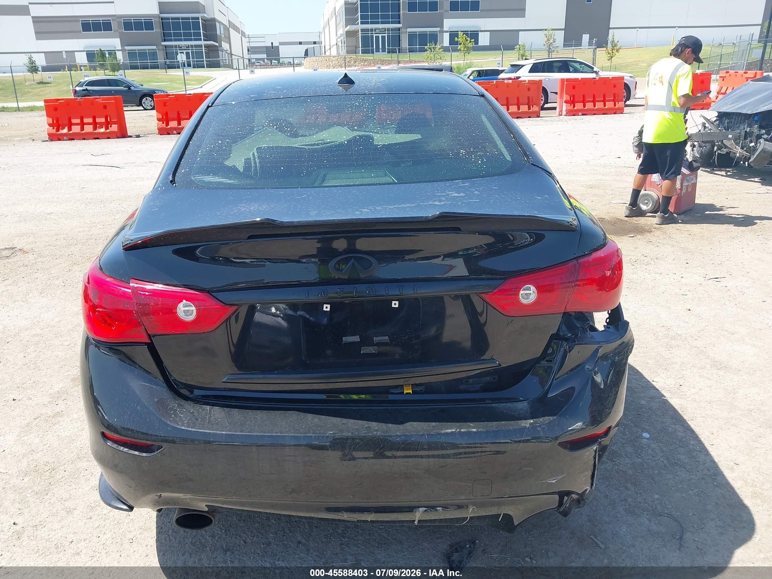 2015 Infiniti Q50 Premium Black vin: JN1BV7AP2FM342813