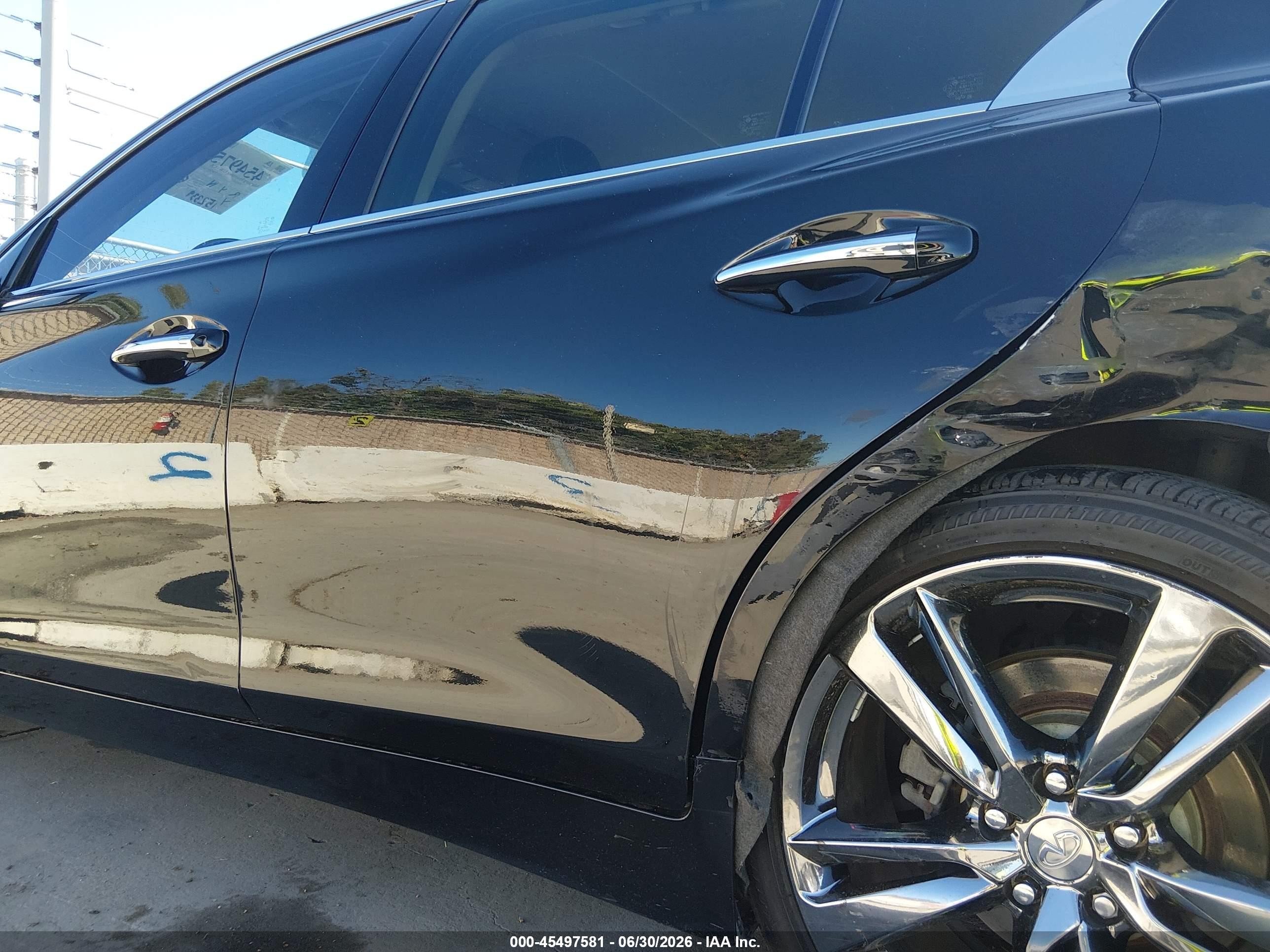 2015 Infiniti Q50 Premium Black vin: JN1BV7AP2FM349762