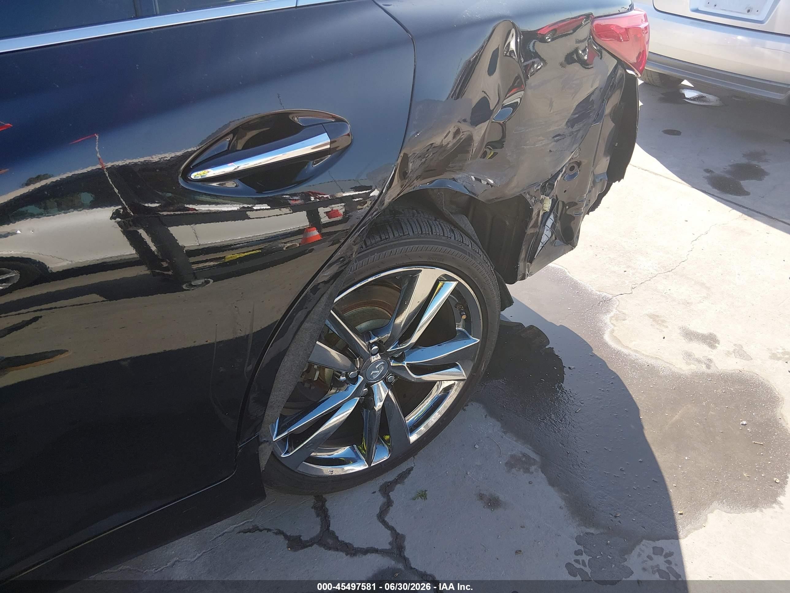 2015 Infiniti Q50 Premium Black vin: JN1BV7AP2FM349762