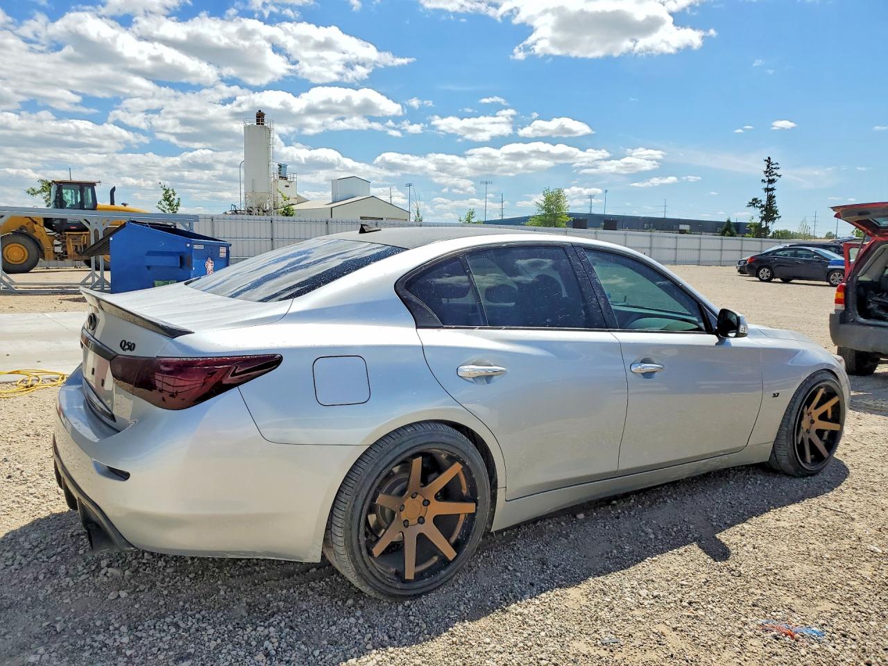 2014 Infiniti Q50 Base Silver vin: JN1BV7AP3EM670207
