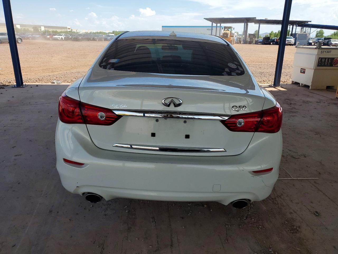 2014 Infiniti Q50 Base White vin: JN1BV7AP3EM670577