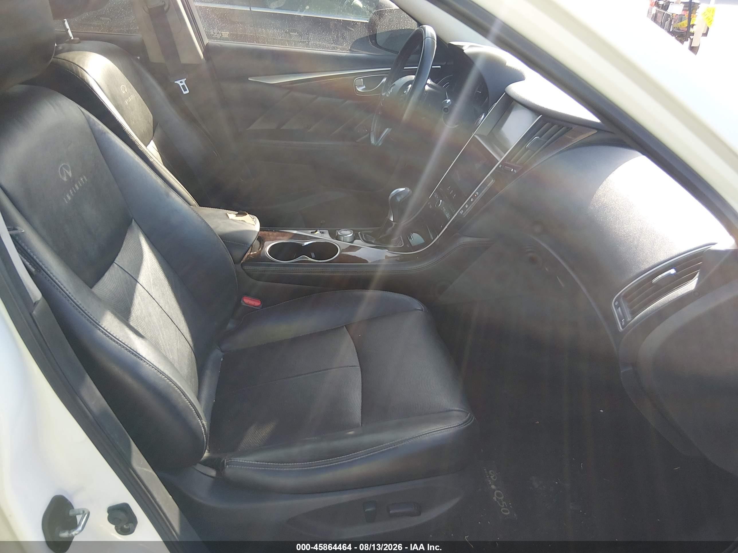 2014 Infiniti Q50 Premium White vin: JN1BV7AP3EM671597