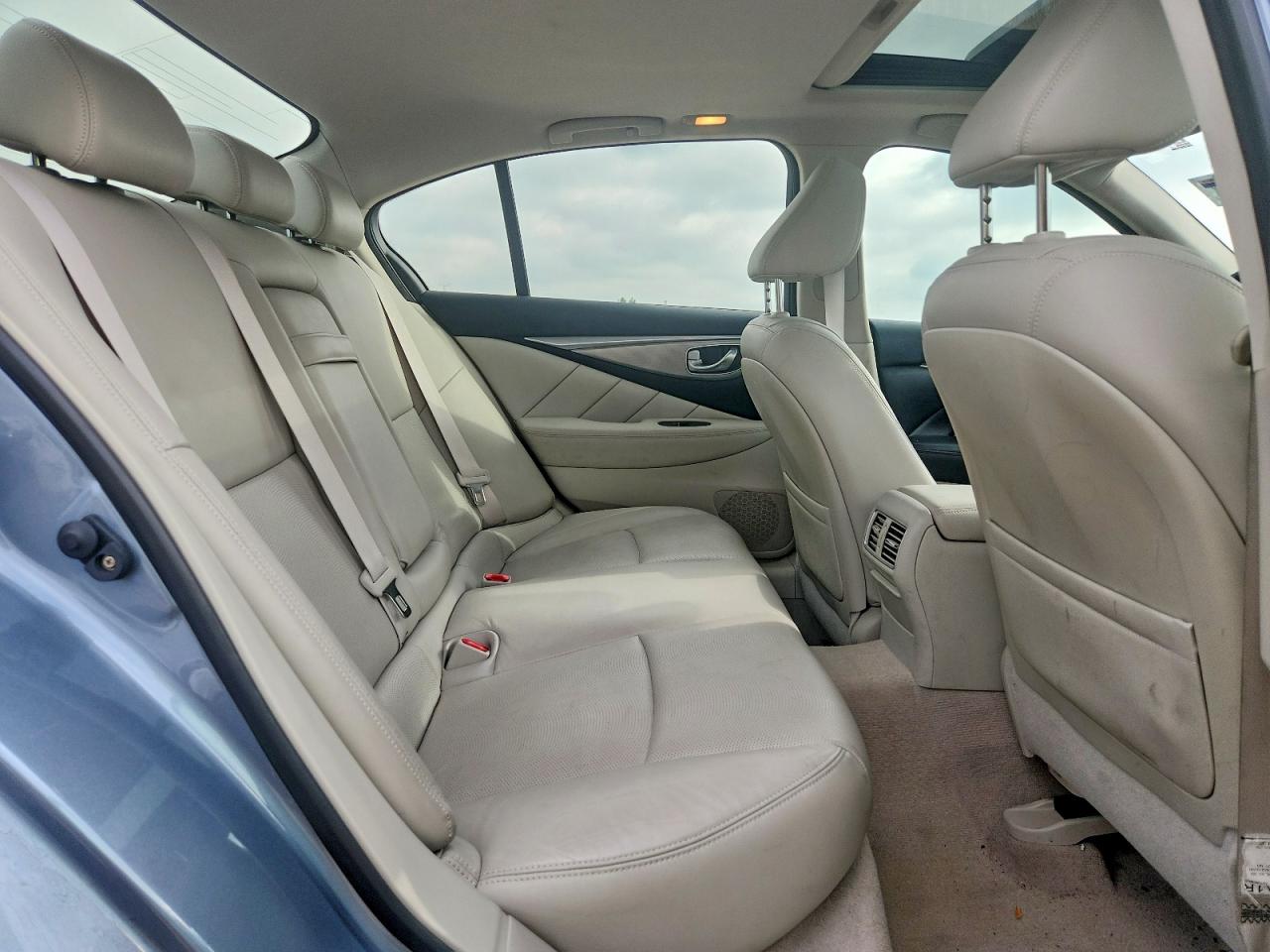 2014 Infiniti Q50 Base/premium/sport Синий vin: JN1BV7AP3EM672636