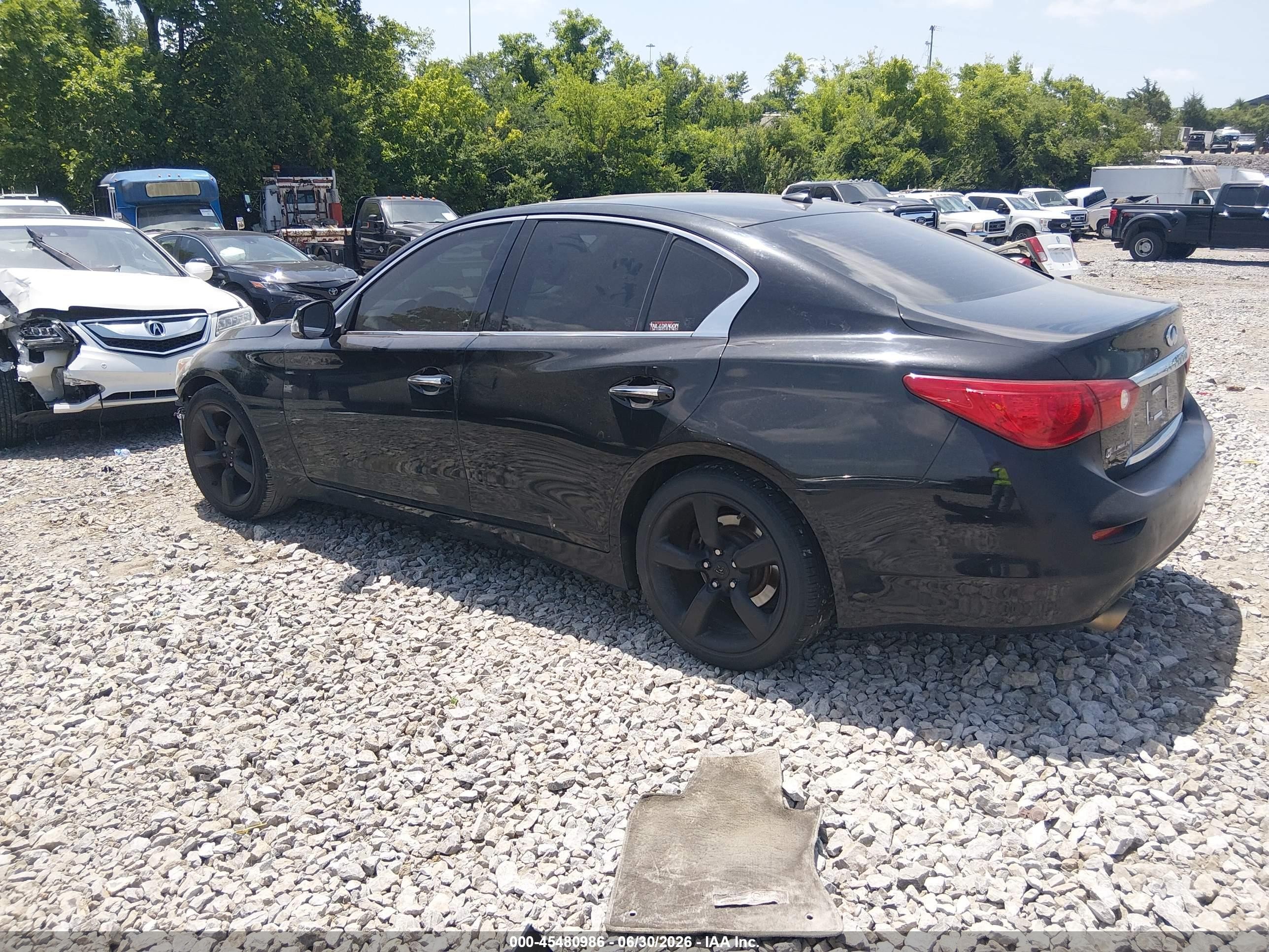 2014 Infiniti Q50 Premium Black vin: JN1BV7AP3EM673981