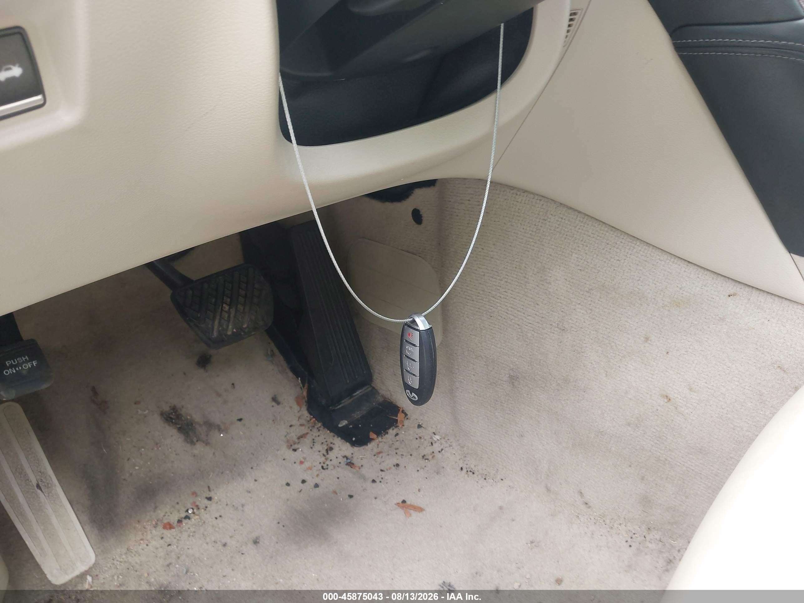 2014 Infiniti Q50 Premium Серый vin: JN1BV7AP3EM676878