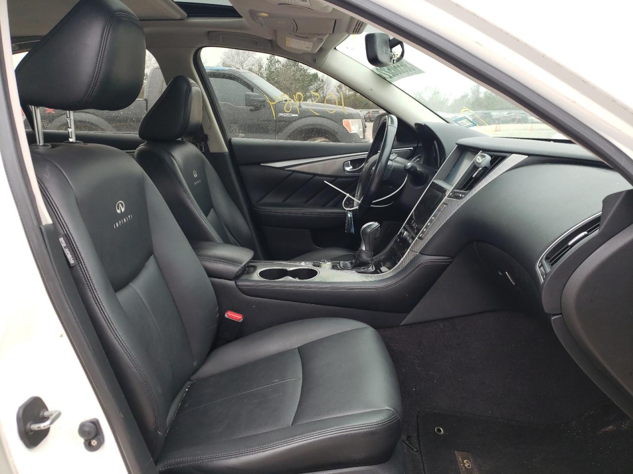 2014 Infiniti Q50 Base White vin: JN1BV7AP3EM679330