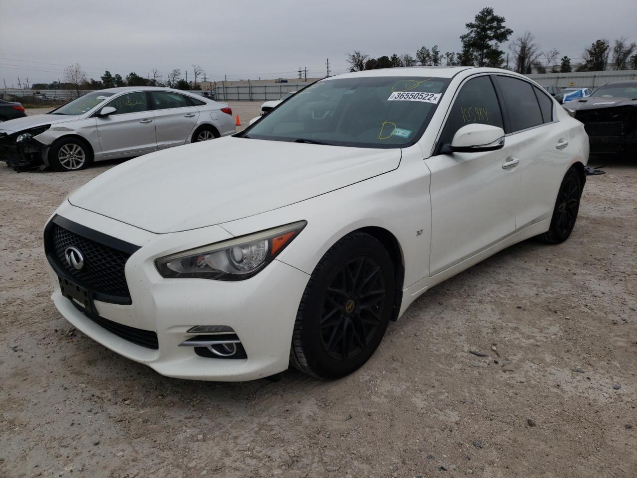 2014 Infiniti Q50 Base White vin: JN1BV7AP3EM679330