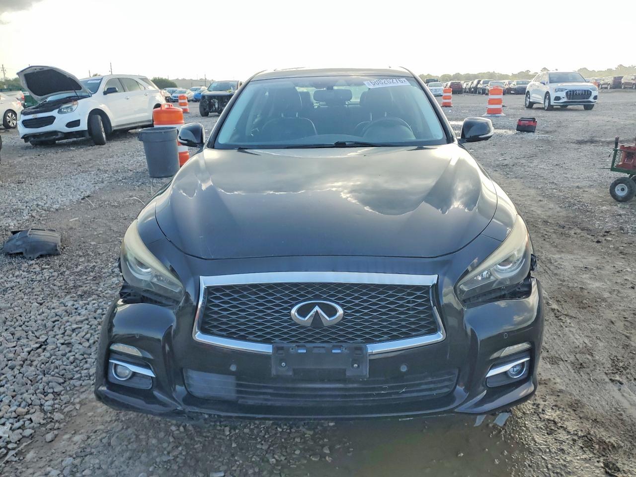 2014 Infiniti Q50 Premium Black vin: JN1BV7AP3EM682258