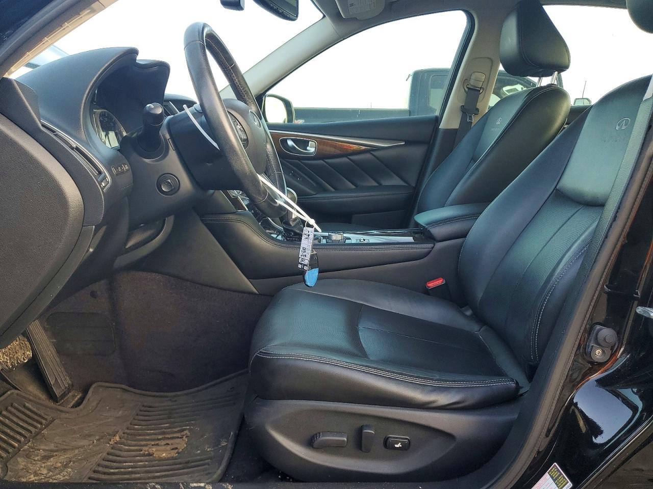 2014 Infiniti Q50 Premium Black vin: JN1BV7AP3EM682258