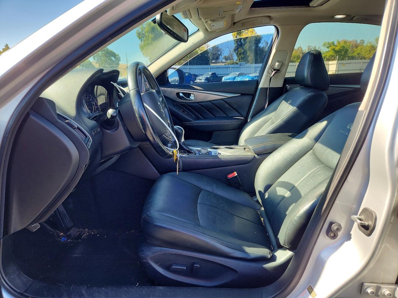 2014 Infiniti Q50 Premium Серебряный vin: JN1BV7AP3EM682549