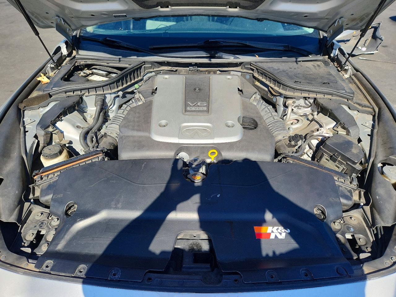 2014 Infiniti Q50 Premium Серебряный vin: JN1BV7AP3EM682549