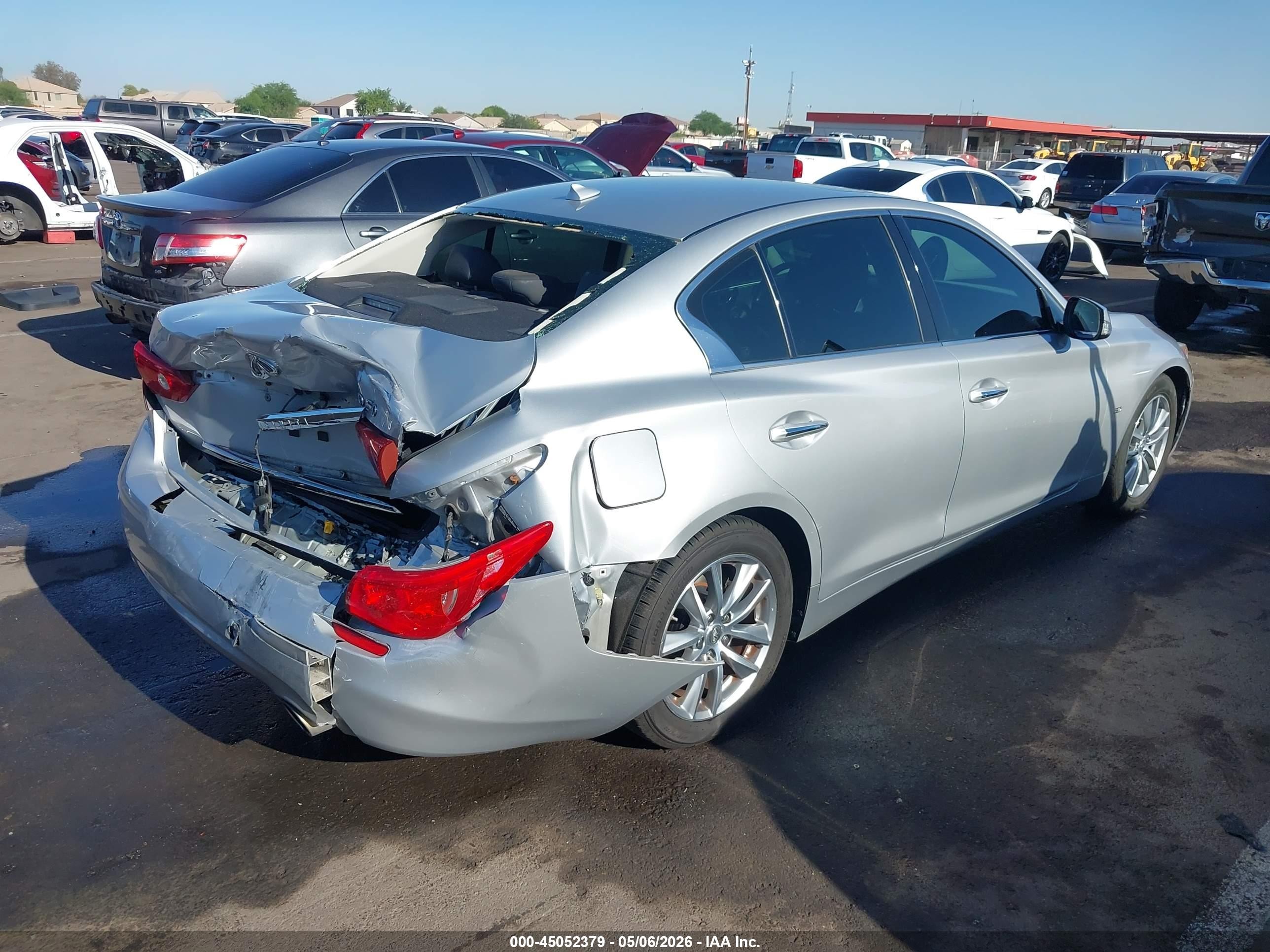 2014 Infiniti Q50 Premium/sport Серебряный vin: JN1BV7AP3EM686360