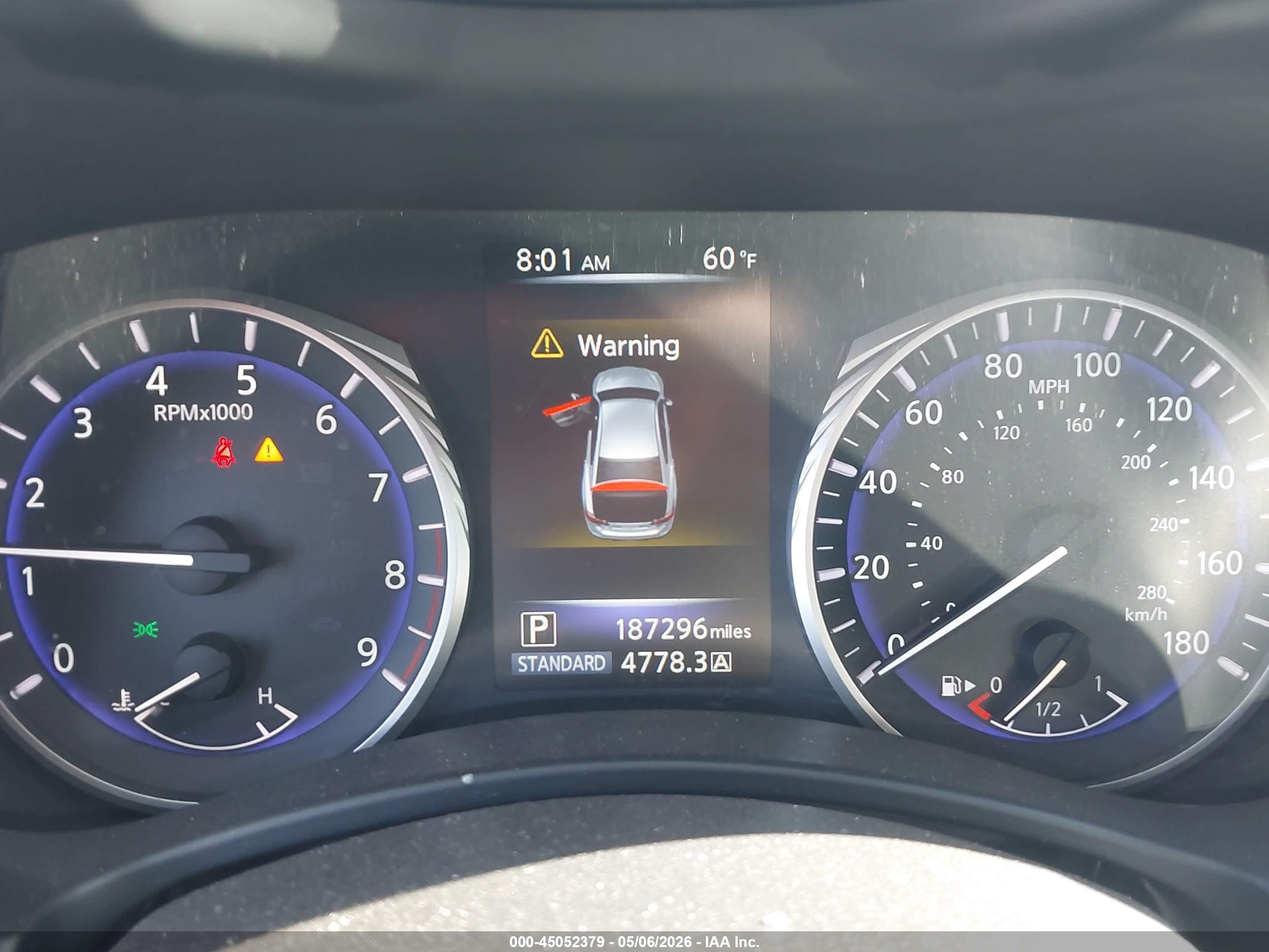 2014 Infiniti Q50 Premium/sport Серебряный vin: JN1BV7AP3EM686360