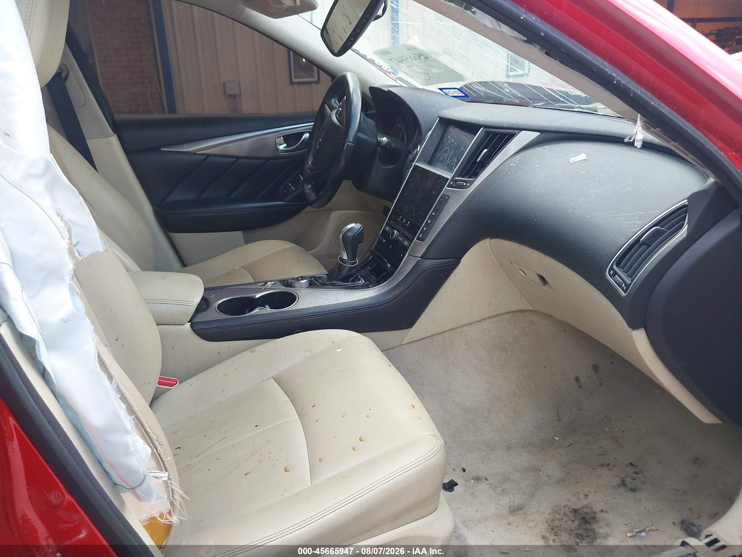 2015 Infiniti Q50 Premium Красный vin: JN1BV7AP3FM330752
