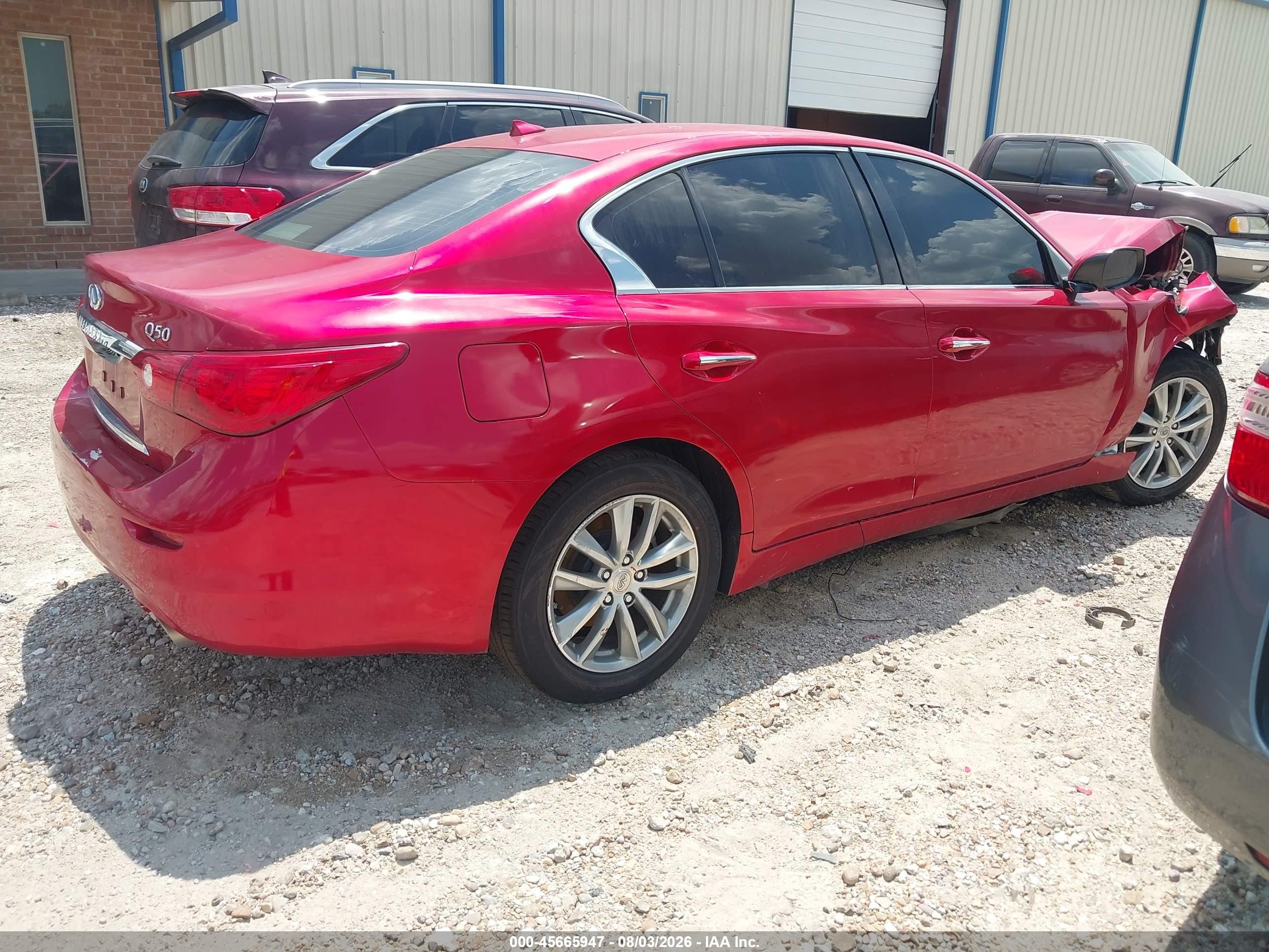 2015 Infiniti Q50 Premium Красный vin: JN1BV7AP3FM330752