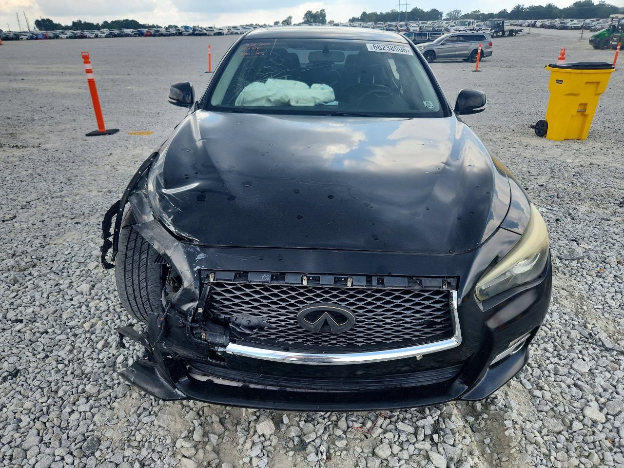 2015 Infiniti Q50 Base Черный vin: JN1BV7AP3FM332940