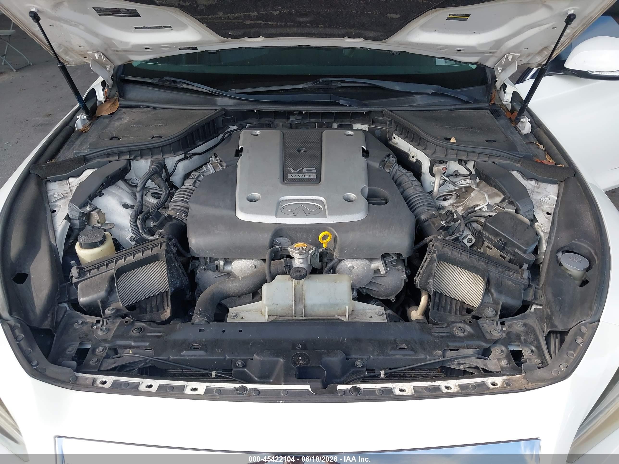 2015 Infiniti Q50 Premium White vin: JN1BV7AP3FM337930