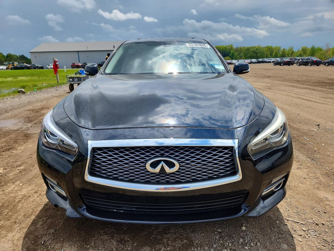 2015 Infiniti Q50 Premium Black vin: JN1BV7AP3FM338592