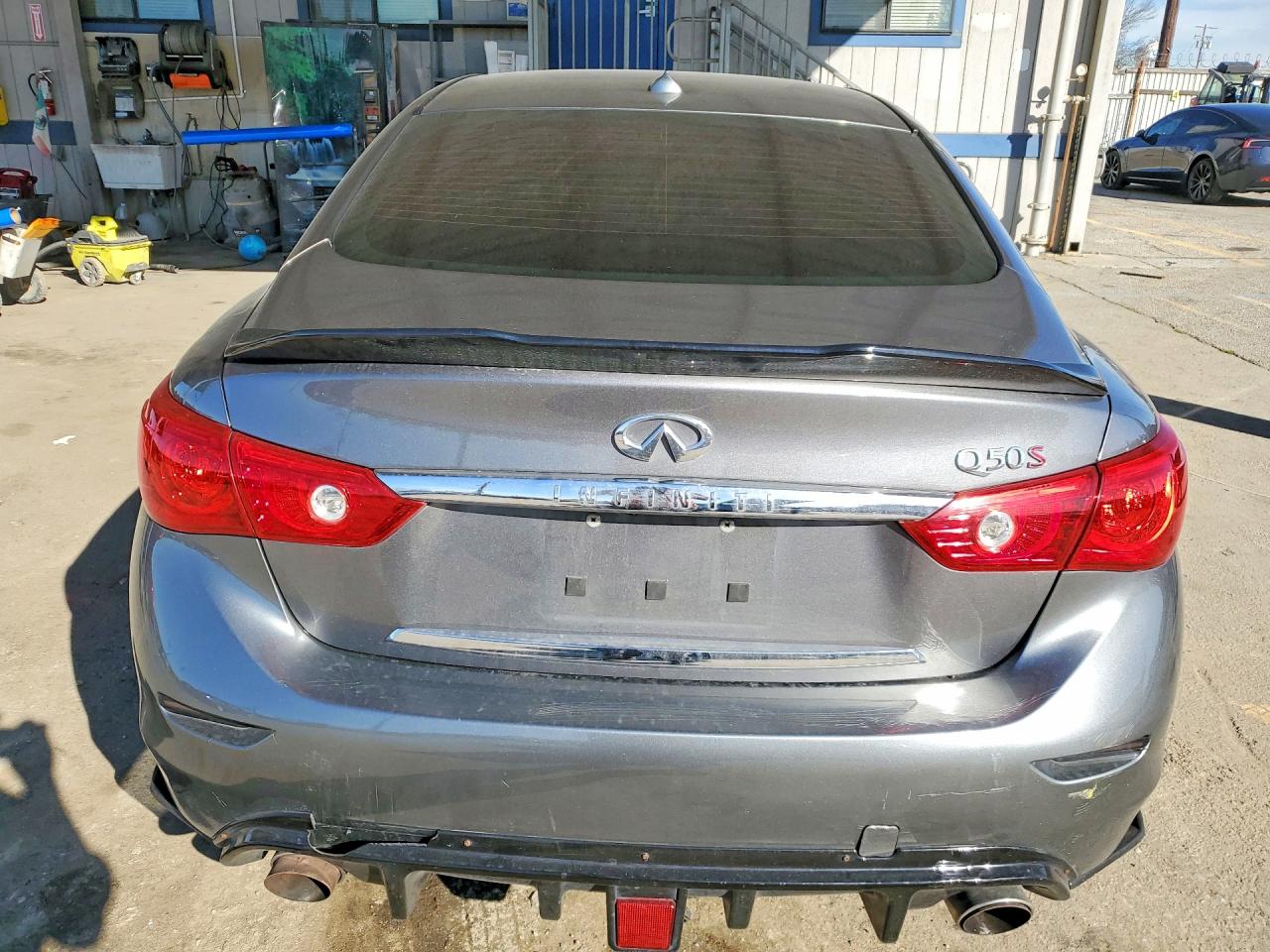 2015 Infiniti Q50 Base Silver vin: JN1BV7AP3FM346062