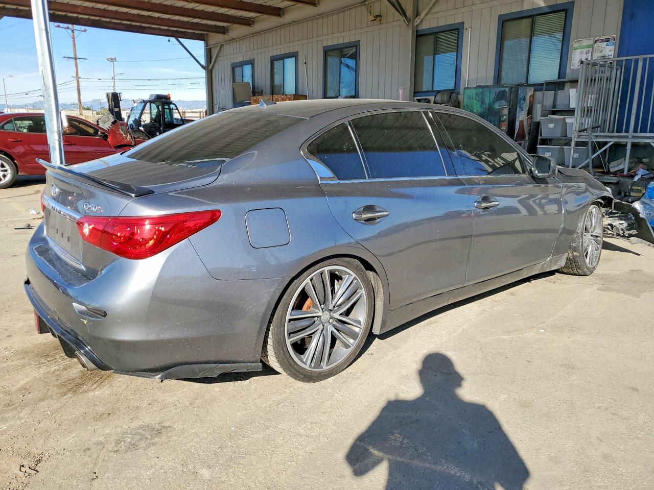2015 Infiniti Q50 Base Silver vin: JN1BV7AP3FM346062
