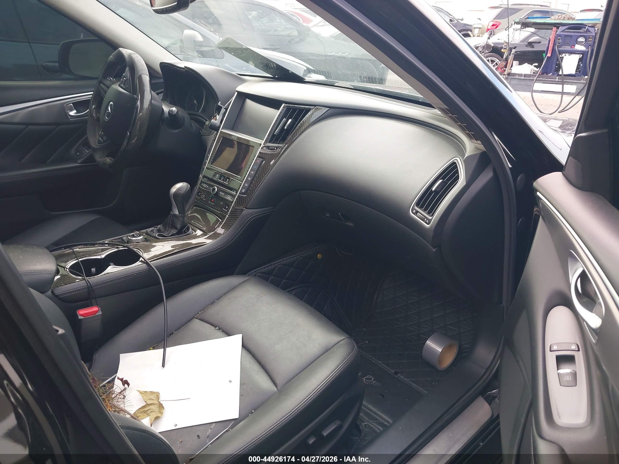 2015 Infiniti Q50 Premium Black vin: JN1BV7AP3FM351861