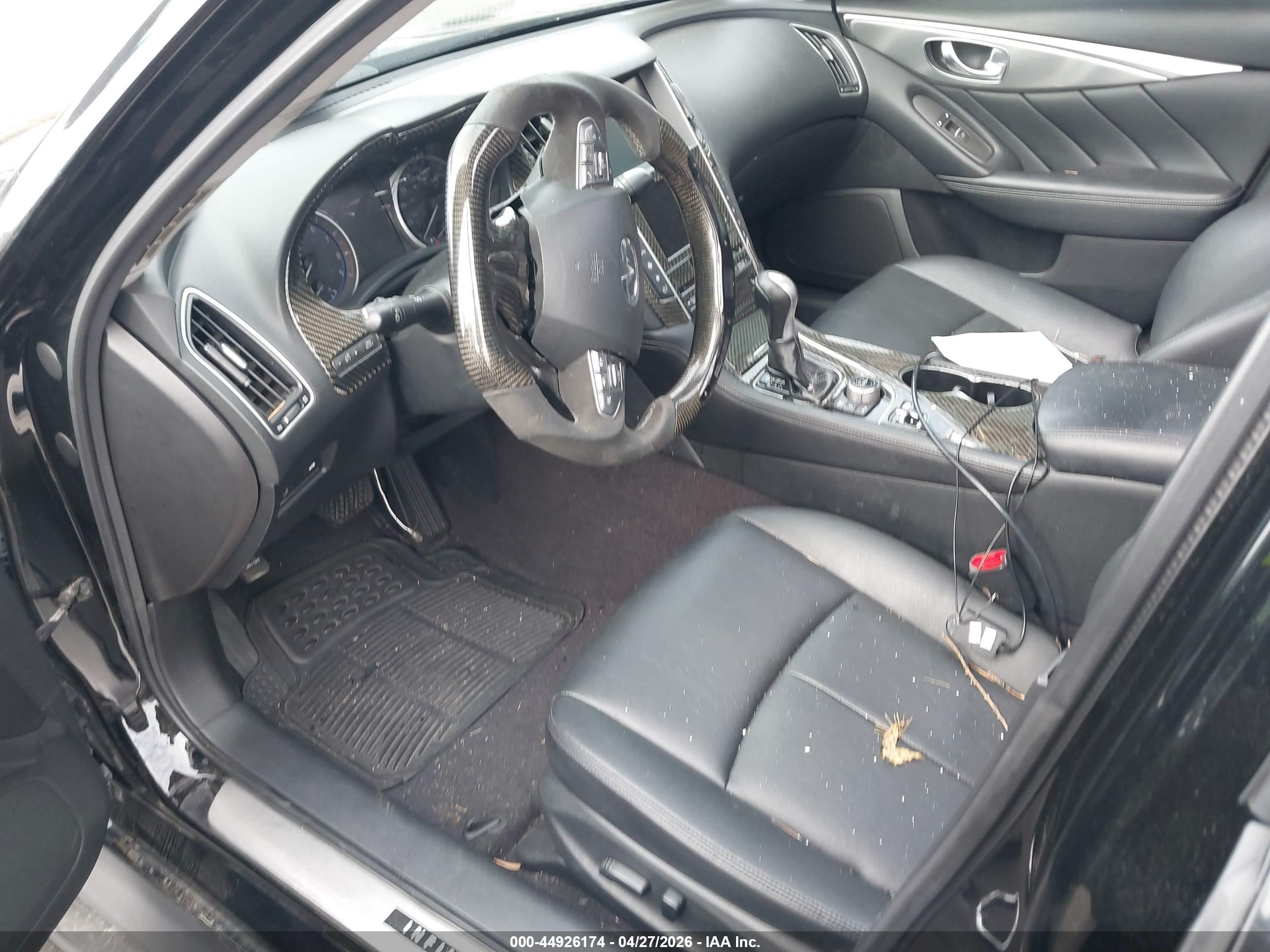 2015 Infiniti Q50 Premium Black vin: JN1BV7AP3FM351861