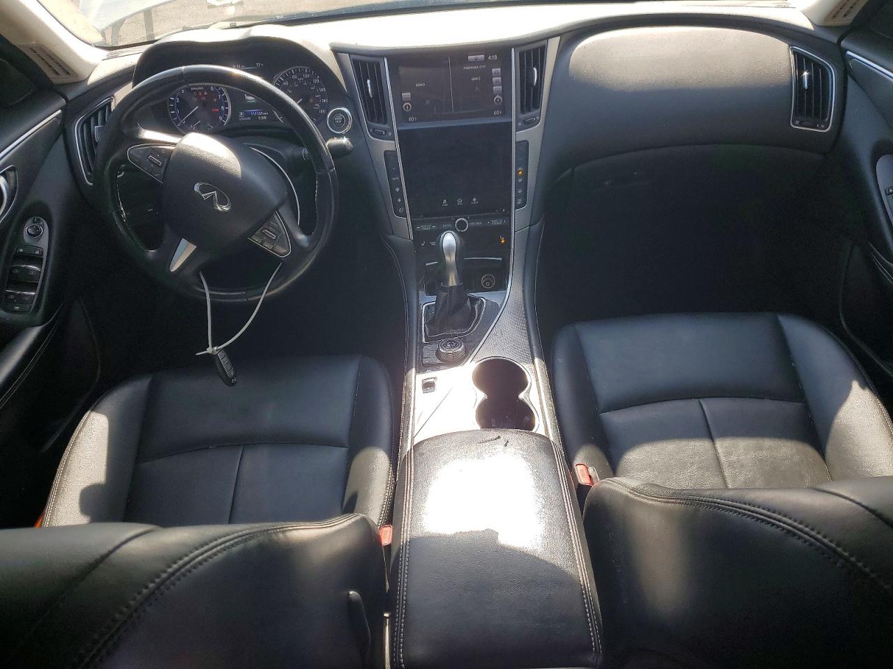 2015 Infiniti Q50 Premium White vin: JN1BV7AP3FM354050
