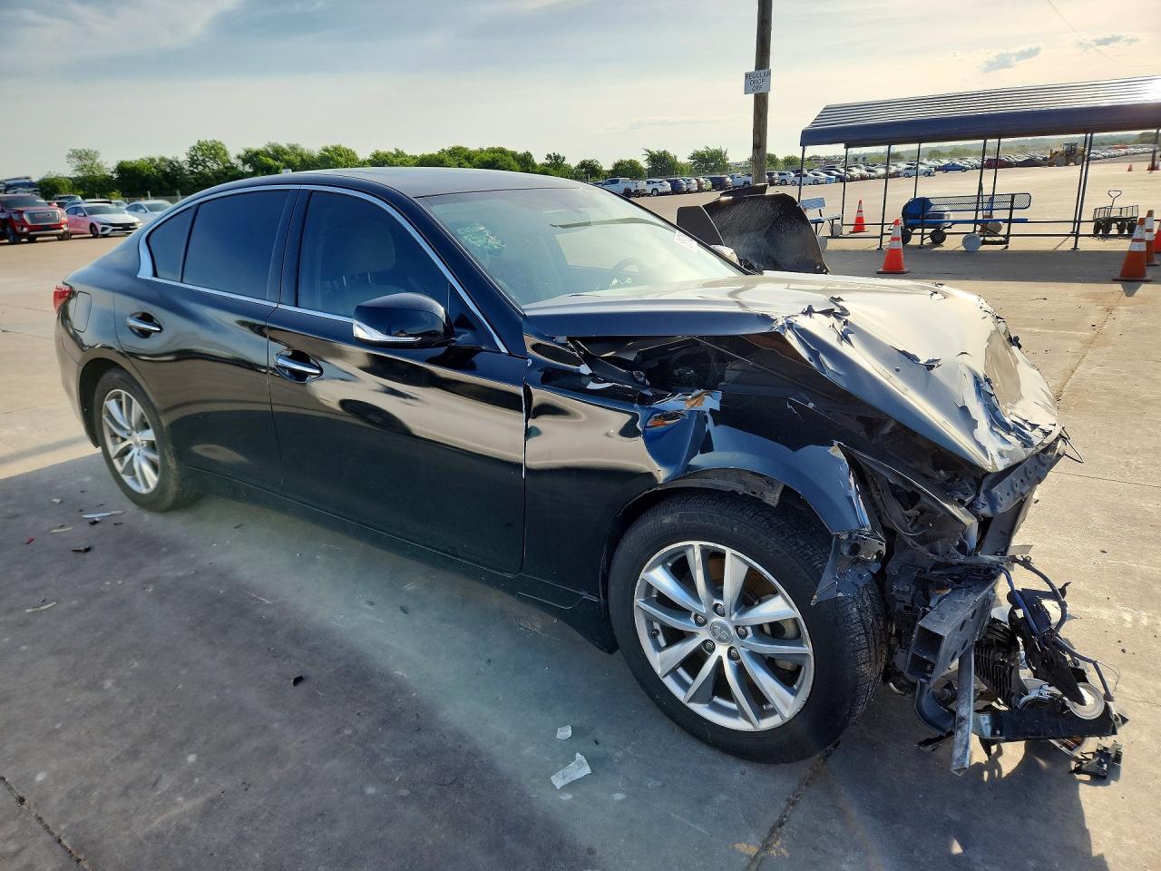 2015 Infiniti Q50 Premium Black vin: JN1BV7AP3FM355022