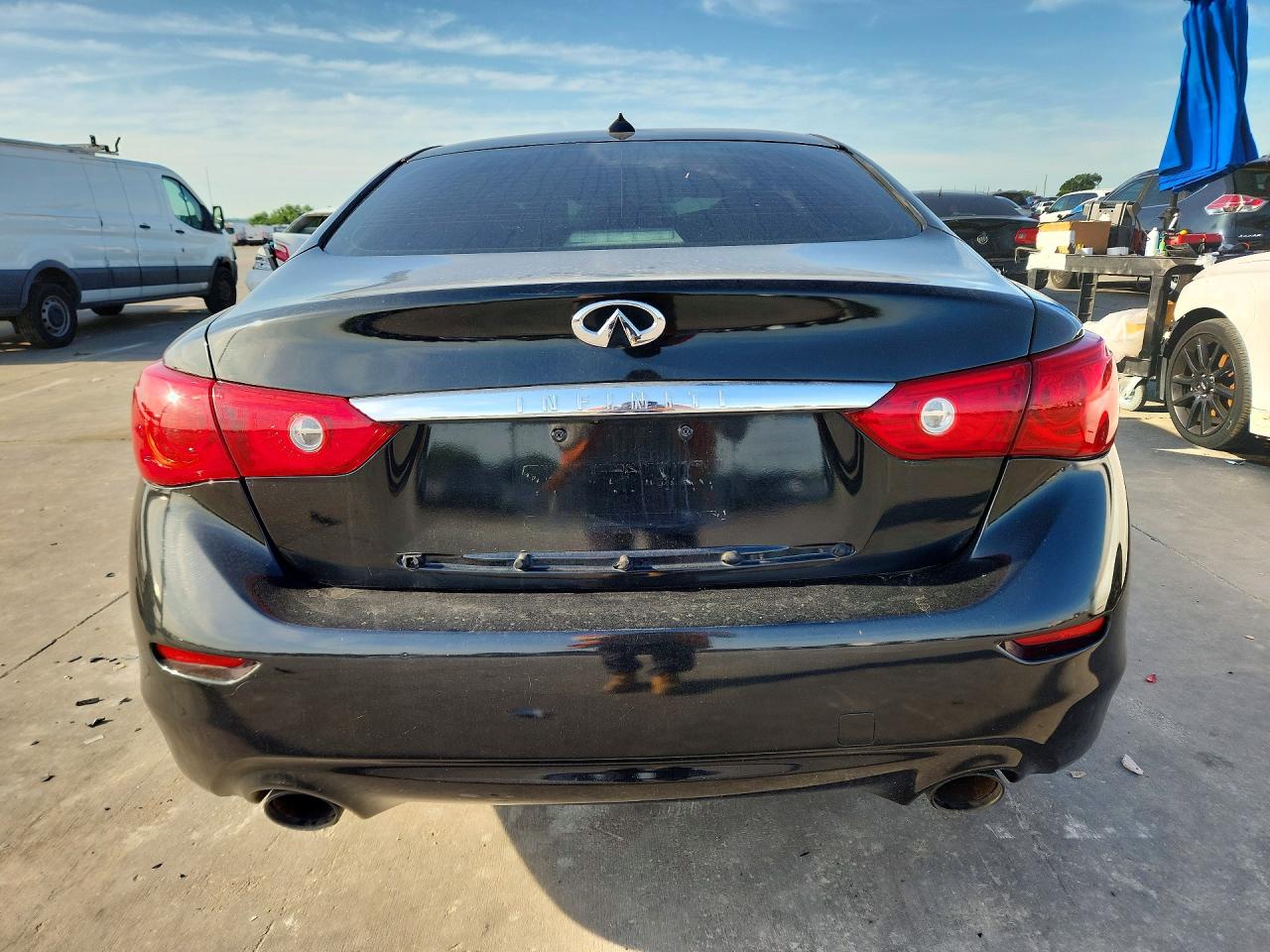 2015 Infiniti Q50 Premium Black vin: JN1BV7AP3FM355022