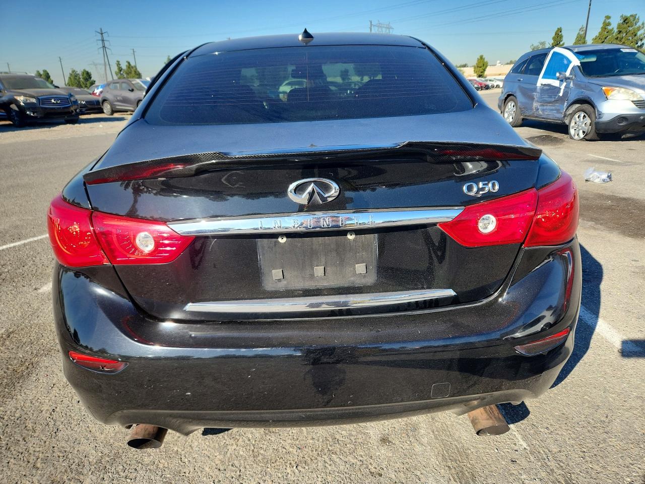 2015 Infiniti Q50 Premium Black vin: JN1BV7AP3FM355215
