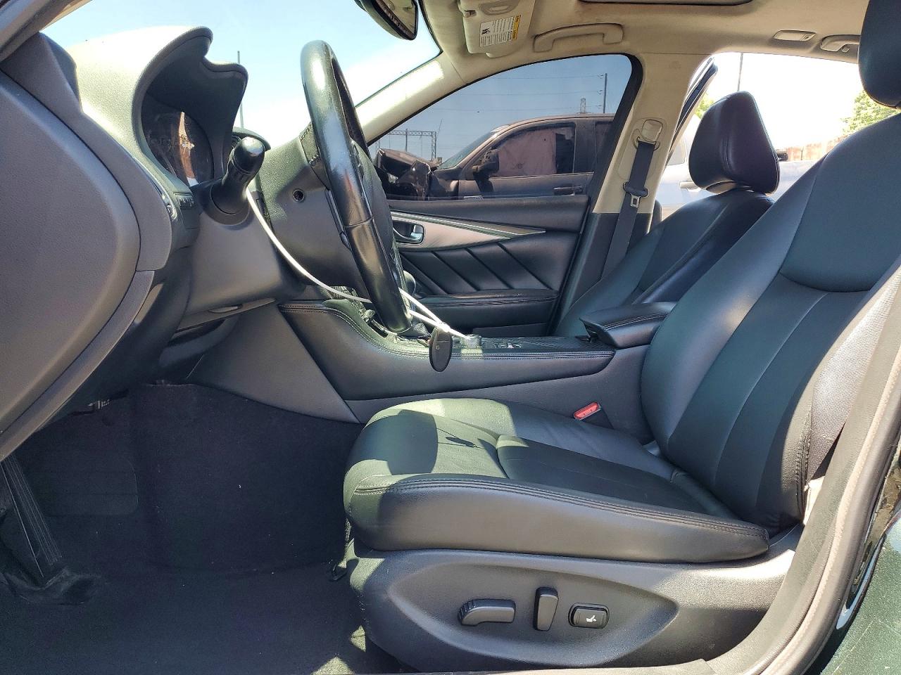 2015 Infiniti Q50 Premium Green vin: JN1BV7AP3FM358857