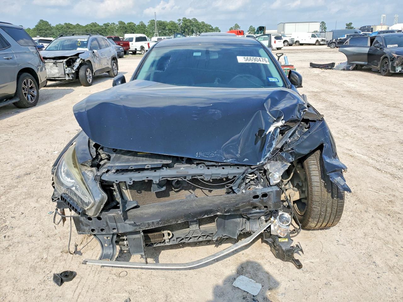 2015 Infiniti Q50 Base Черный vin: JN1BV7AP4FM333630