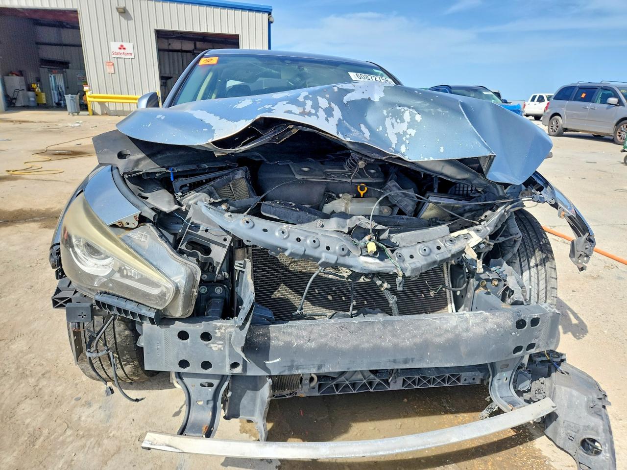 2015 Infiniti Q50 Premium Silver vin: JN1BV7AP4FM336799