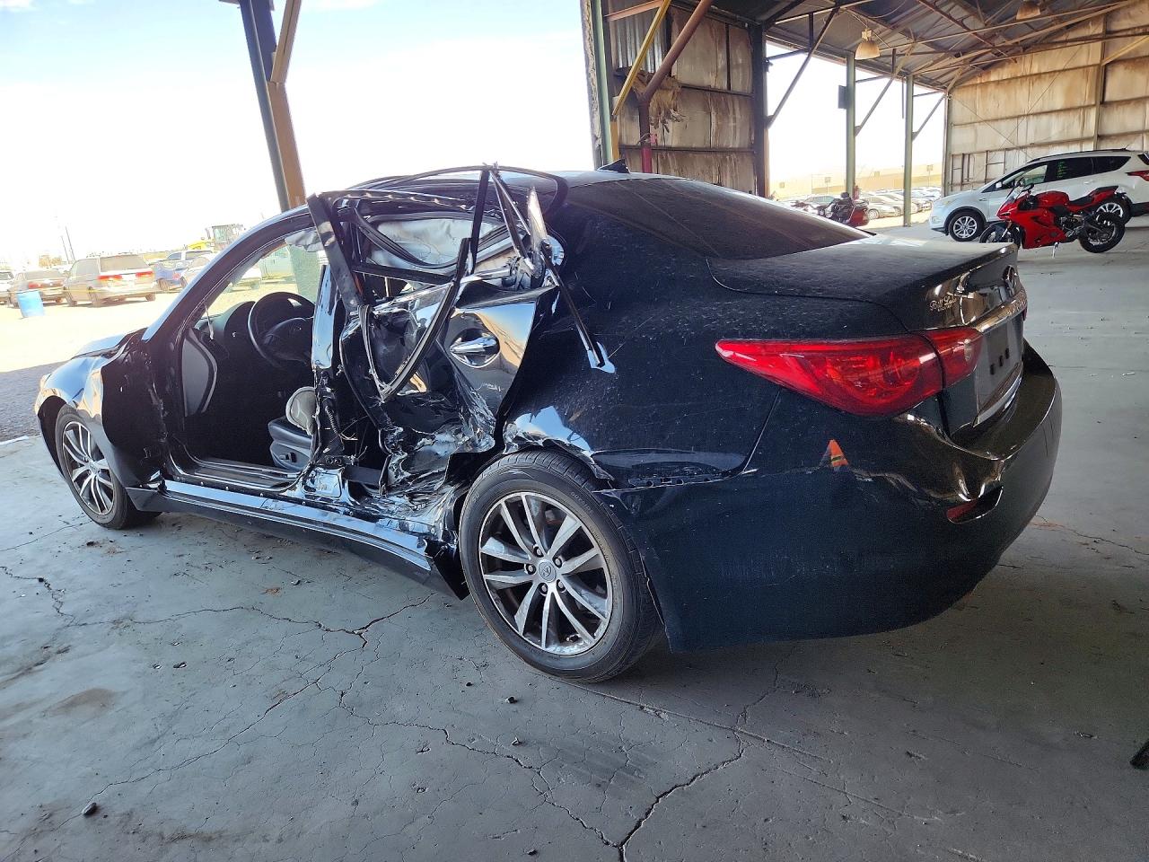 2015 Infiniti Q50 Base Черный vin: JN1BV7AP4FM337015