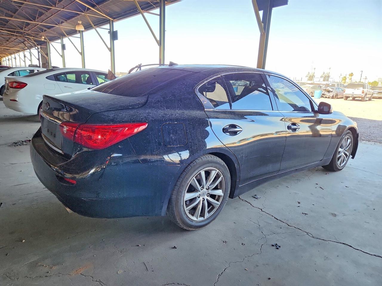 2015 Infiniti Q50 Base Черный vin: JN1BV7AP4FM337015