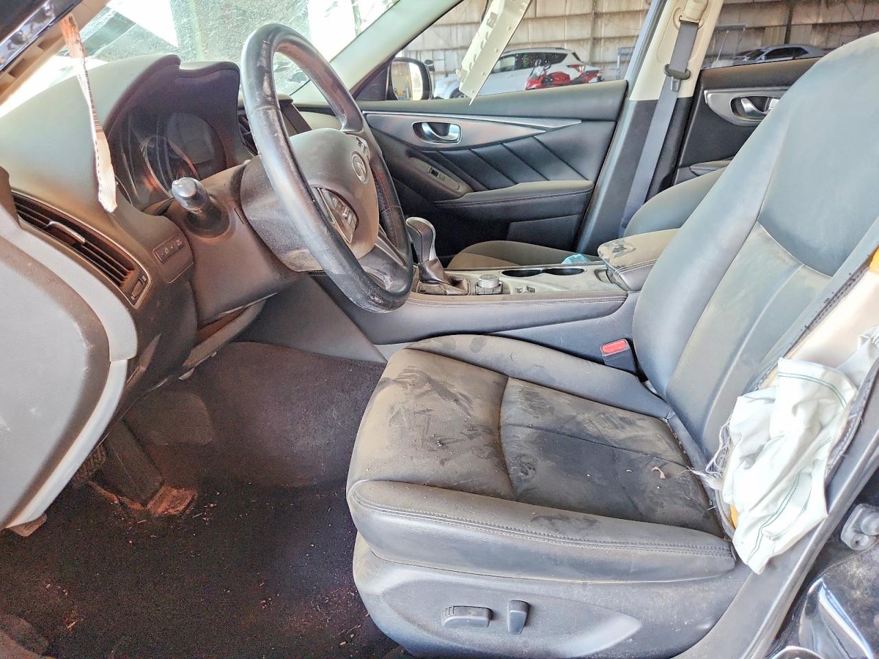 2015 Infiniti Q50 Base Черный vin: JN1BV7AP4FM337015